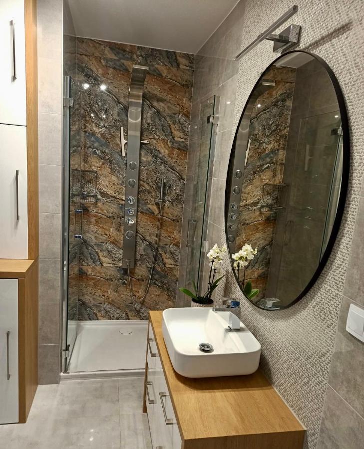Celebryta - Apartament Apartment Ustronie Morskie Ngoại thất bức ảnh