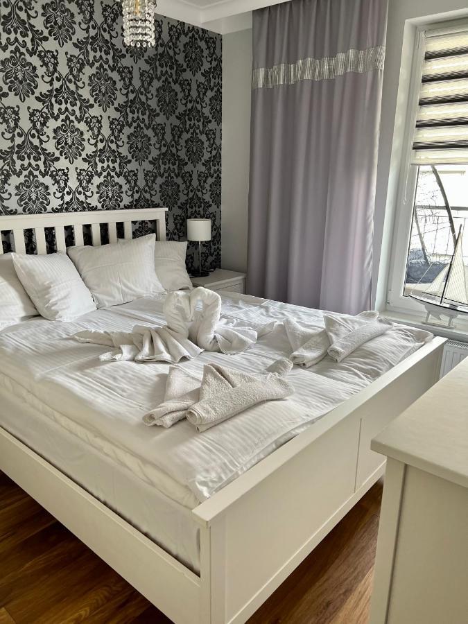 Celebryta - Apartament Apartment Ustronie Morskie Ngoại thất bức ảnh